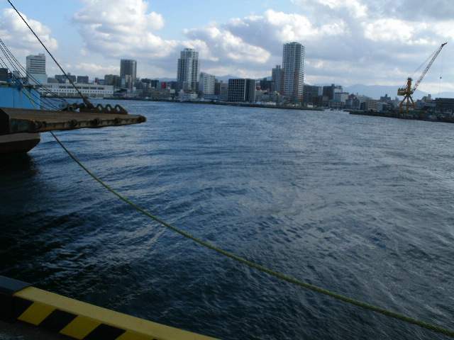 長浜漁港の船溜り 福岡近郊のルアースポットの座標軸